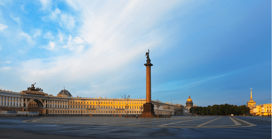 Что посмотреть в Санкт-Петербурге весной?