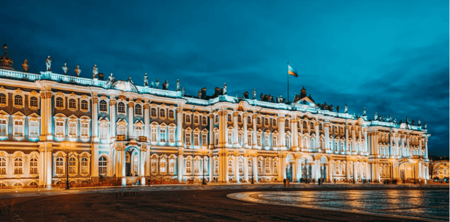 Зимний дворец: прошлое и настоящее царской резиденции в Санкт-Петербурге